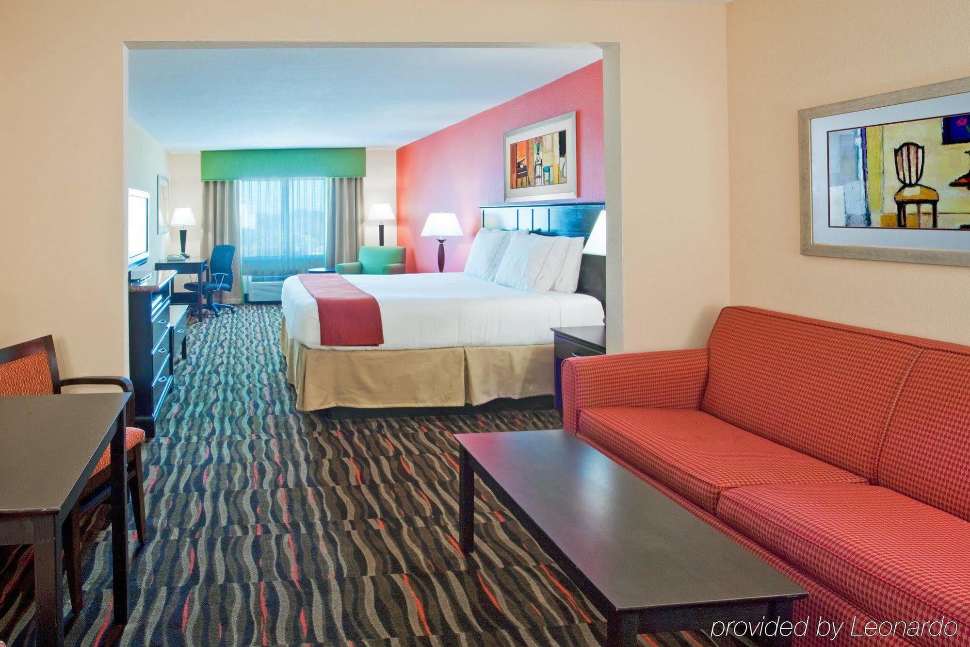 Holiday Inn Express Hotel & Suites Fort Lauderdale Airport/Cruise Port, An Ihg Hotel Bilik gambar